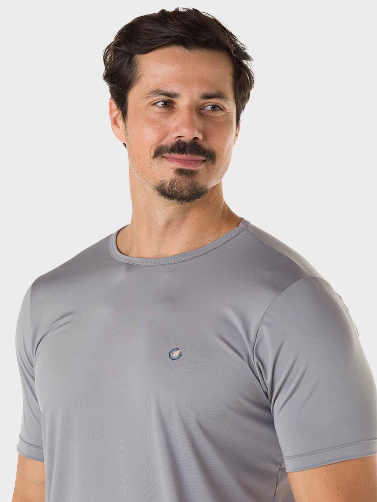 camiseta basic masculina com protecao solar manga curta extreme uv new dry cinza frente c 3